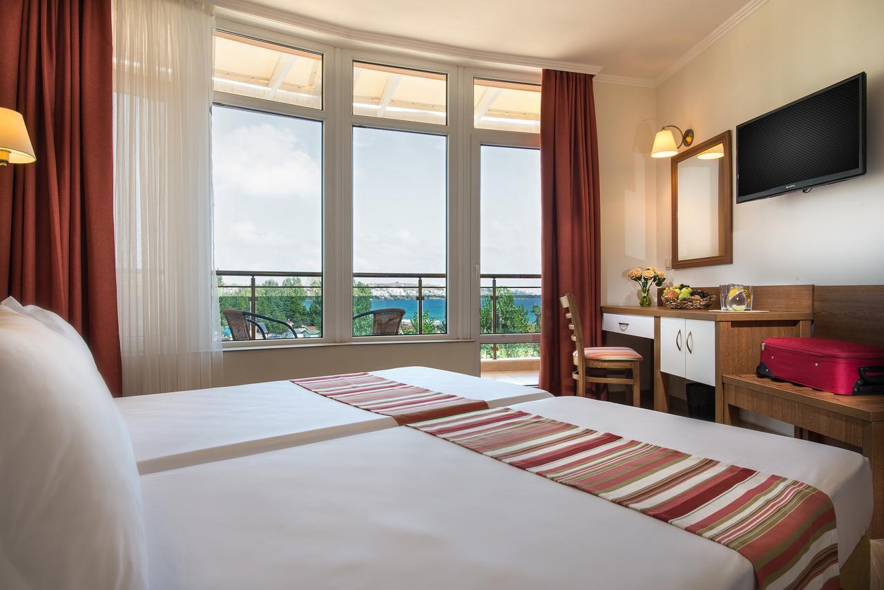 Hotel Miramar Sozopol Exterior photo